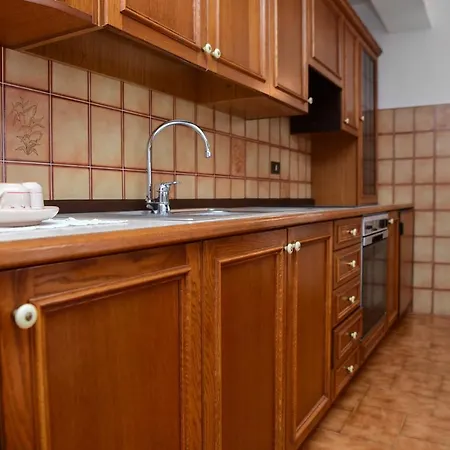 Apartment Ca Bearly